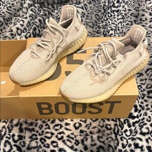 Adidas Yeezy Boost 350 V2 in Beige and Cream
